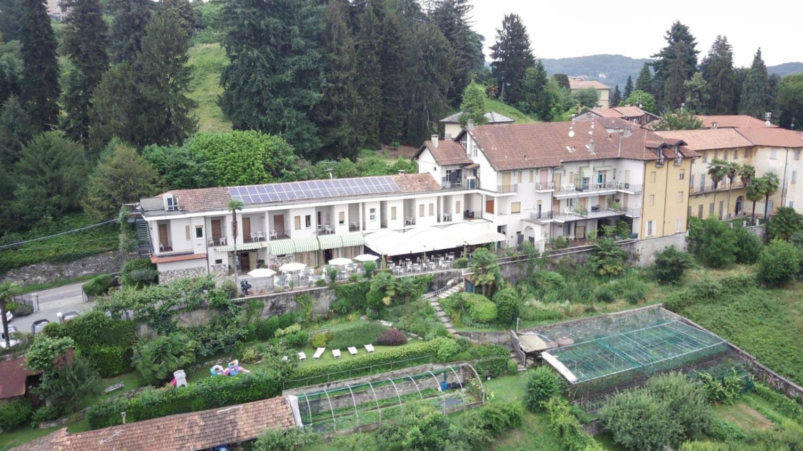 Albergo Ristorante Monterosa Ameno Екстер'єр фото