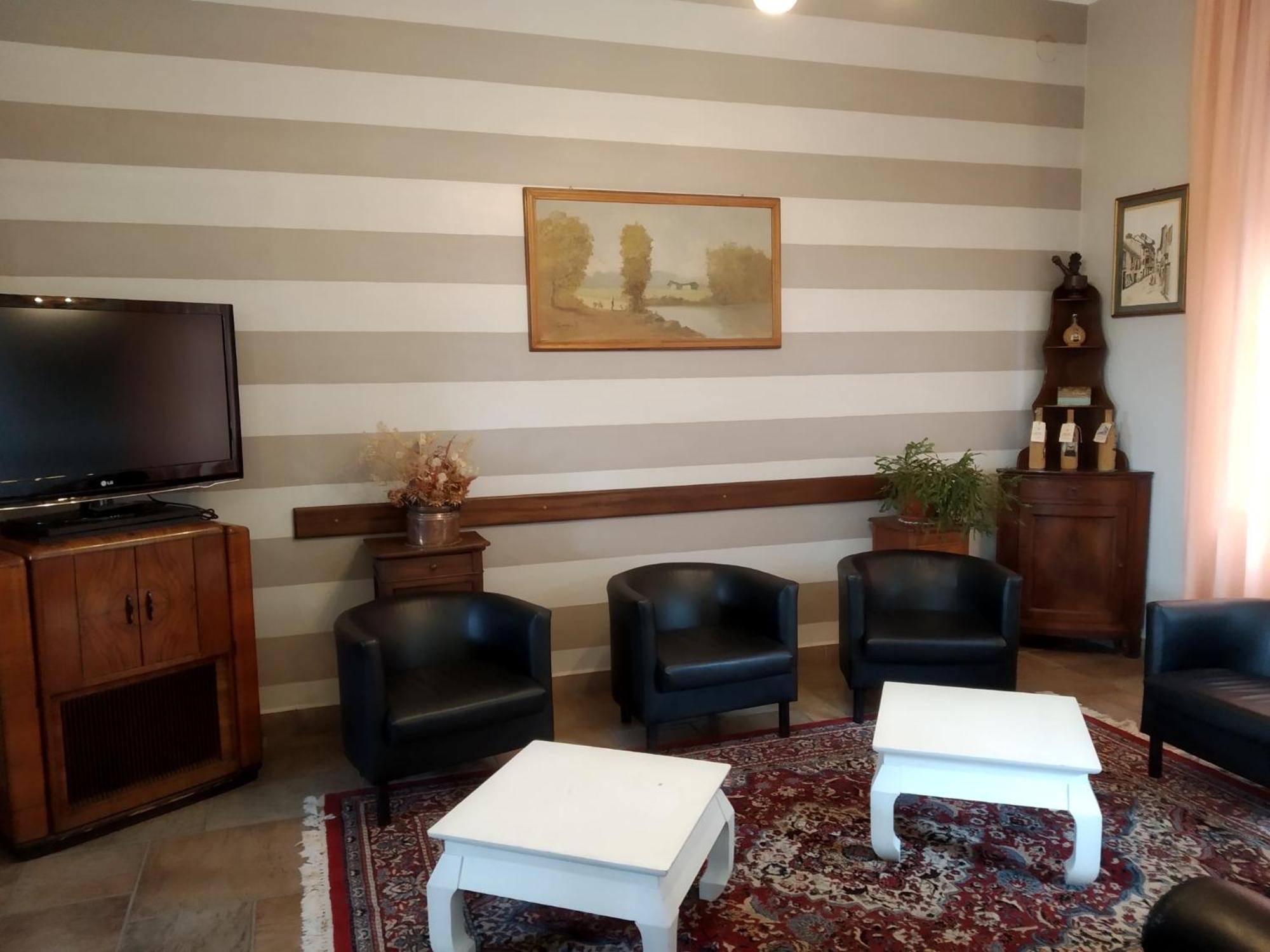 Albergo Ristorante Monterosa Ameno Екстер'єр фото