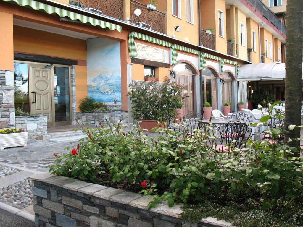Albergo Ristorante Monterosa Ameno Екстер'єр фото