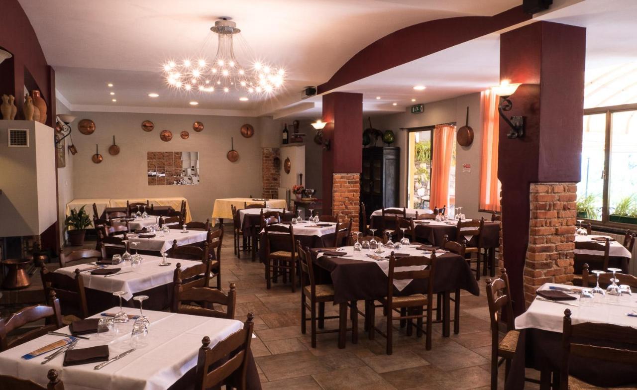 Albergo Ristorante Monterosa Ameno Екстер'єр фото